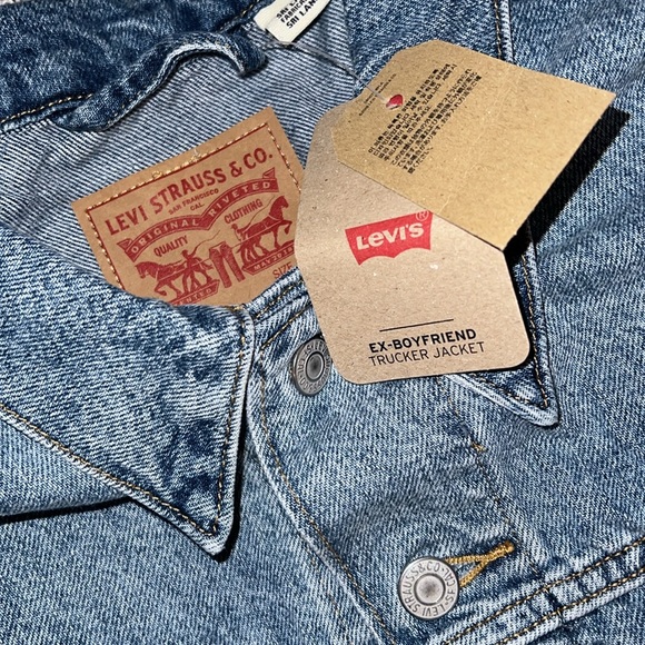 NWT LEVI’S Jacket - Picture 9 of 9